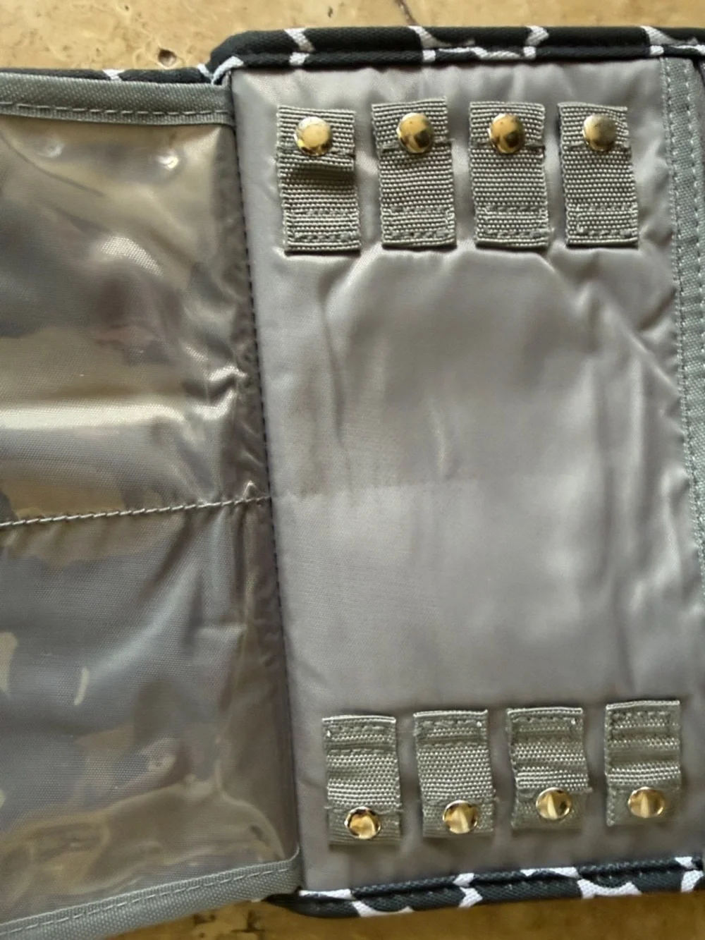 BRELOX ladies travel bag NWOT Navy and white mini compartments